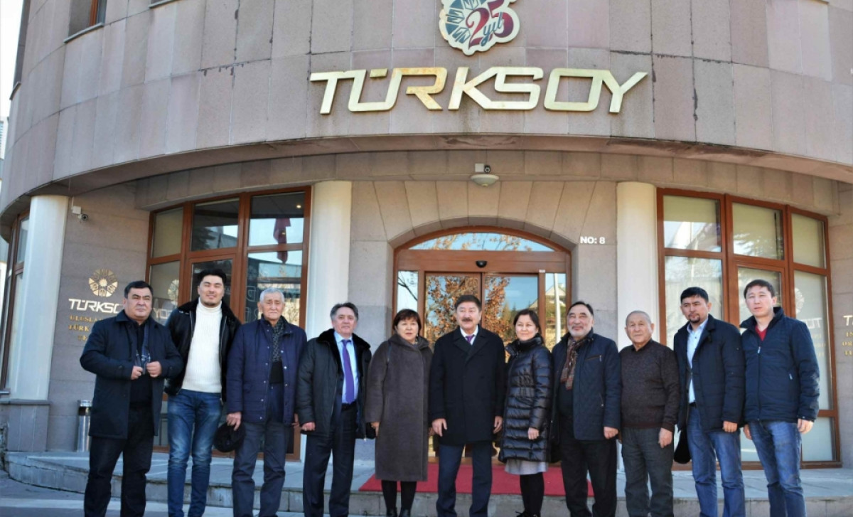 Его творчеством восхищается весь тюркский мир: В Турции широко отметили 150-летие Естая Беркимбаева