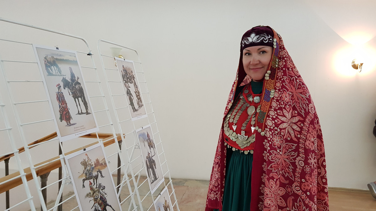  ﻿В Нур-Султане проходит выставка российского фотохудожника Людмилы Камневой, приуроченной к 100-летию Башкортостана