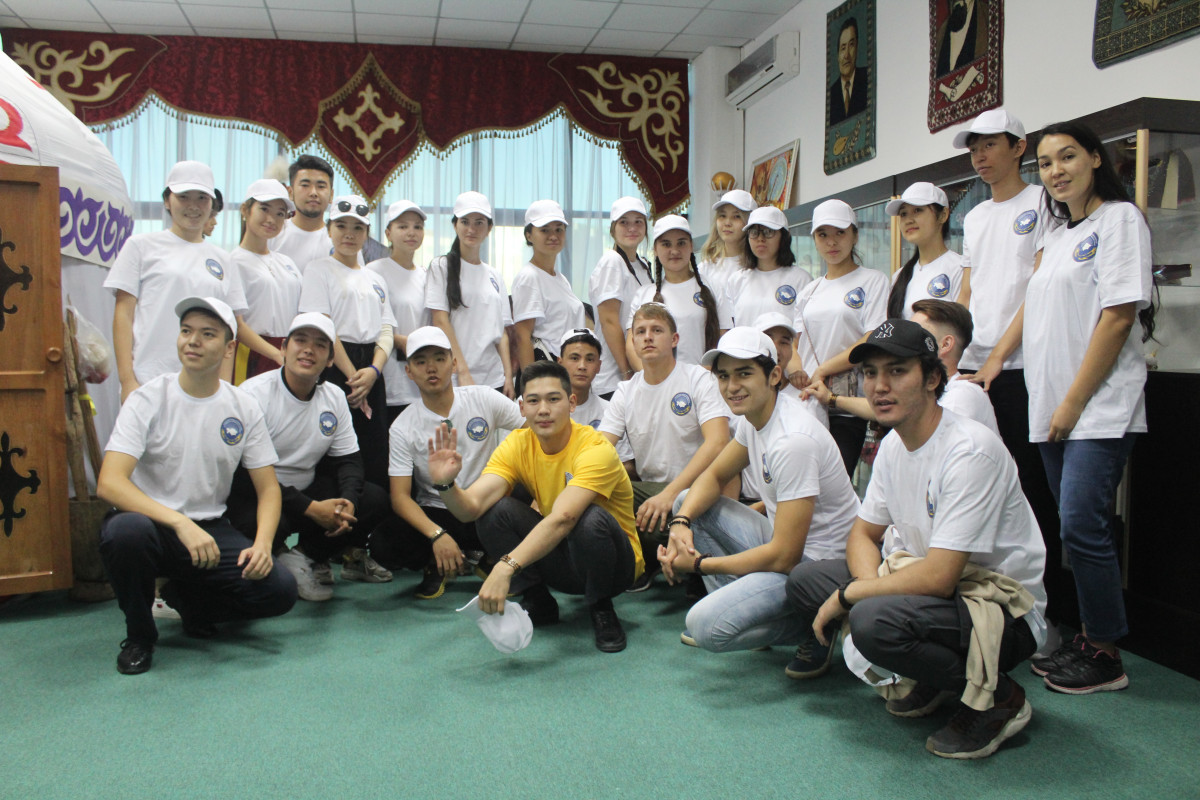 Активная молодежь АНК Алматинской и Жамбылской областей встретилась в Талдыкоргане
