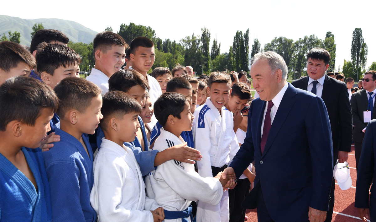 Нұрсұлтан Назарбаев «Үшқоңыр» спорт кешенінің ашылу рәсіміне қатысты