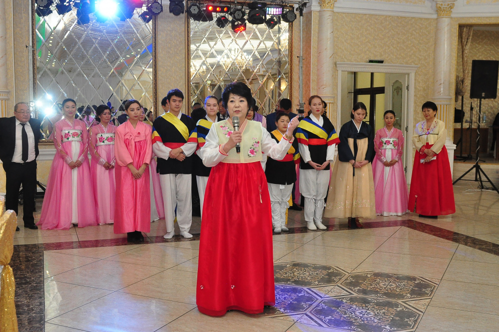 В Атырау и Караганде отметили корейский праздник «Сольналь»