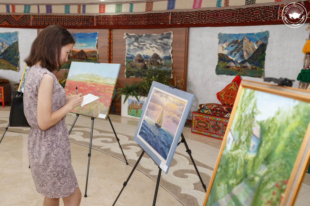 Выставка «Пики Азии»: Красота природы Кыргызстана глазами художников