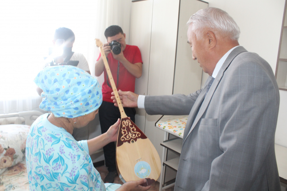 АНК Алматинской области провела акцию «Қасиетті Домбыра»
